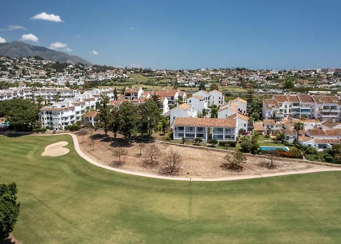 Beautiful Townhouse With Pool & Two Terraces * Málaga